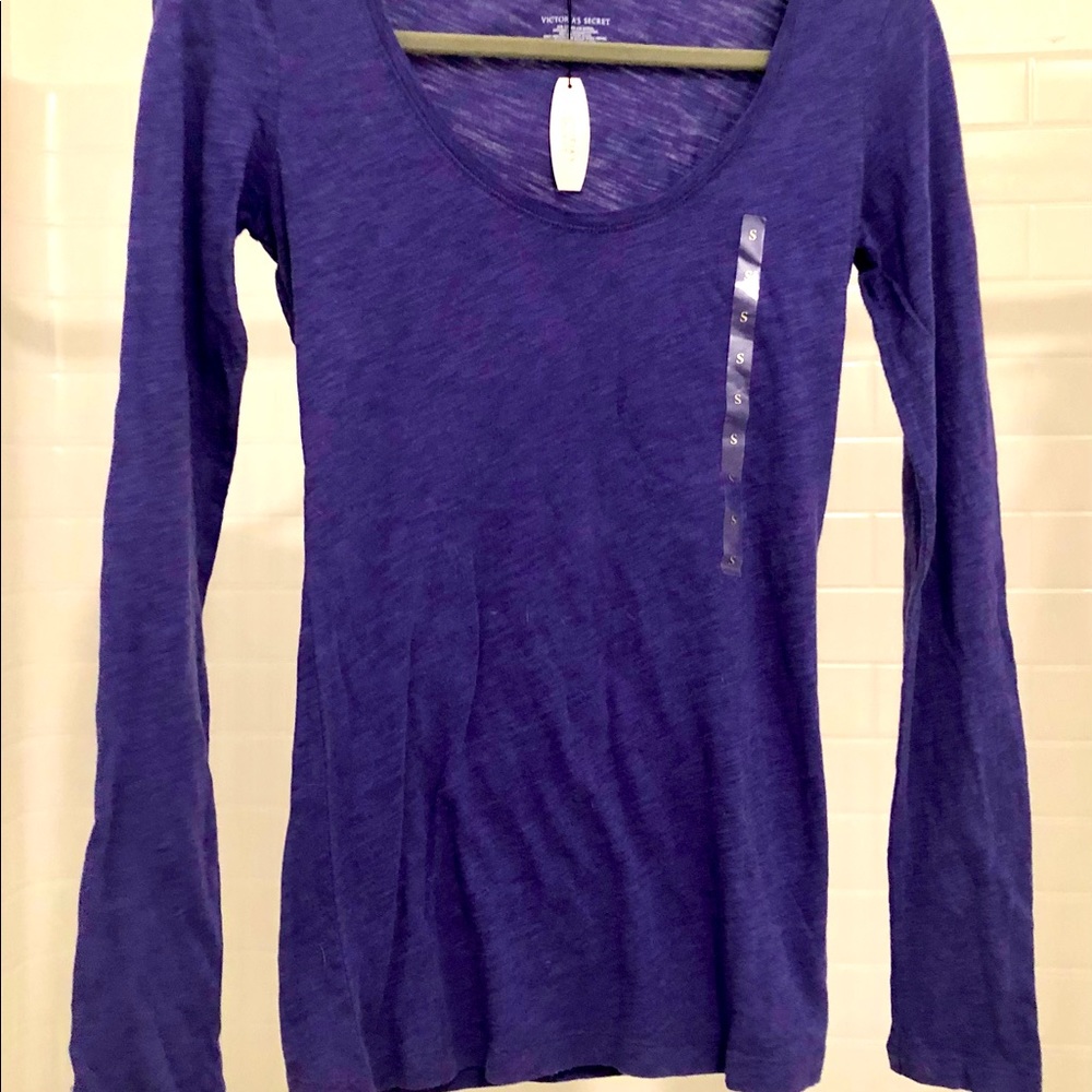 Victoria Secret Long Sleeve U-Neck Tee